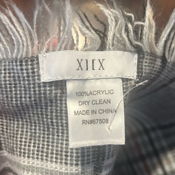 Plaid Scarf with Rainbow Stripe - Picture 4 of 5